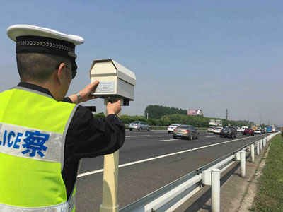 過(guò)年交警將嚴(yán)查這幾件事-深圳車(chē)身廣告