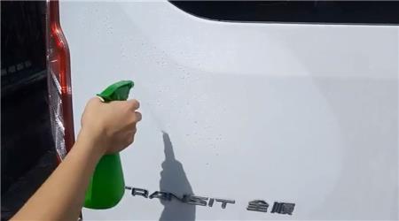 車貼的安裝方法、流程及注意事項(xiàng)的濕貼法