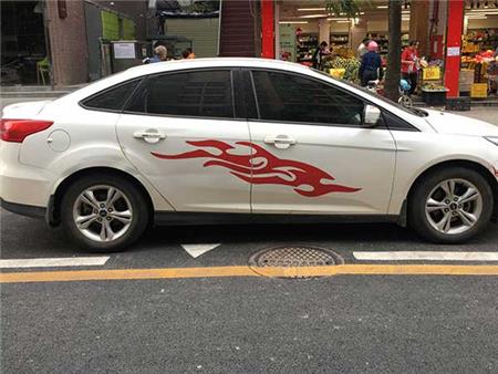 深圳車(chē)身廣告