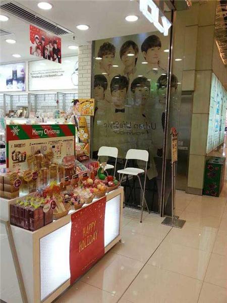戶(hù)內(nèi)可移背膠.jpg