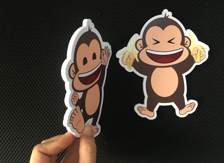 香港蒙奇千里培訓(xùn)機(jī)構(gòu)店面整體噴繪廣告制作 定制門(mén)面噴繪展示宣傳廣告